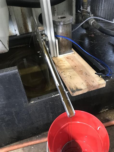 diy cnc oil skimmer|Made a DIY Disc Oil Skimmer : r/Machinists .